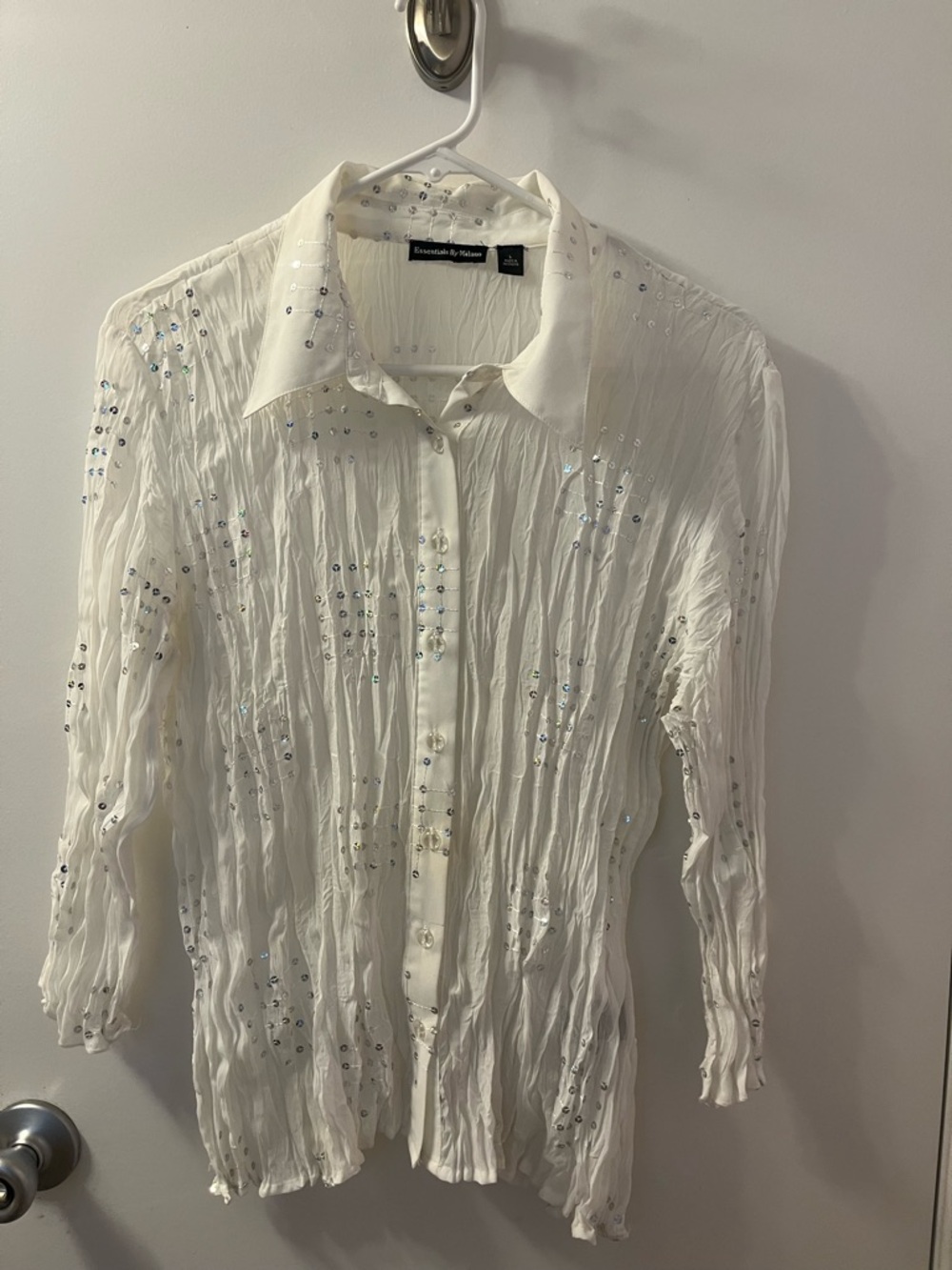 Essentials by Milano White Sequence Collared Blouse L/PTP 24-37/Length 25 EUC
